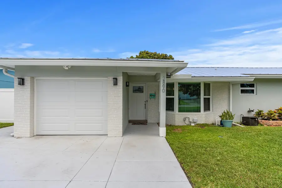 2890 SE 1st Court, Boynton Beach, FL 33435 - #2