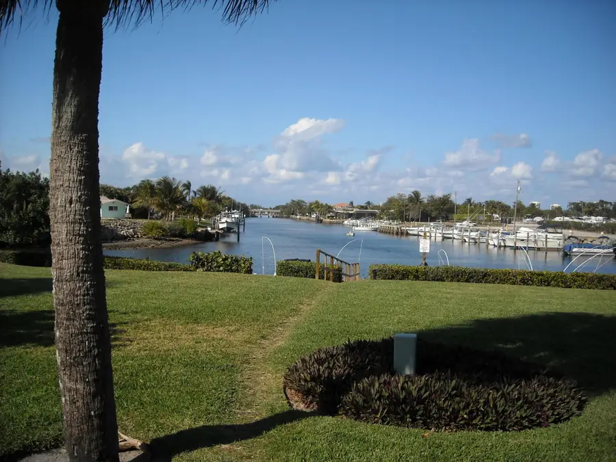 725 Hummingbird Way #210, North Palm Beach, FL 33408 - #3