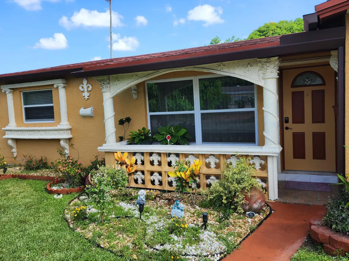 3654 NW 27th Street, Lauderdale Lakes, FL 33311 - #1