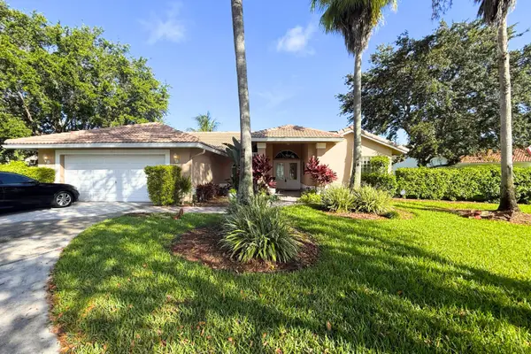 10884 Paso Fino Drive, Lake Worth, FL 33449
