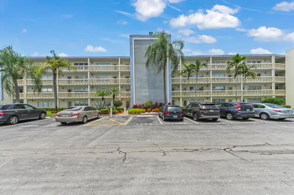 2056 Ainslie D, Boca Raton, FL 33434