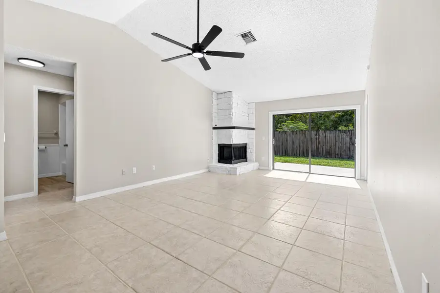 1322 Denlow Lane, Royal Palm Beach, FL 33411 - #3