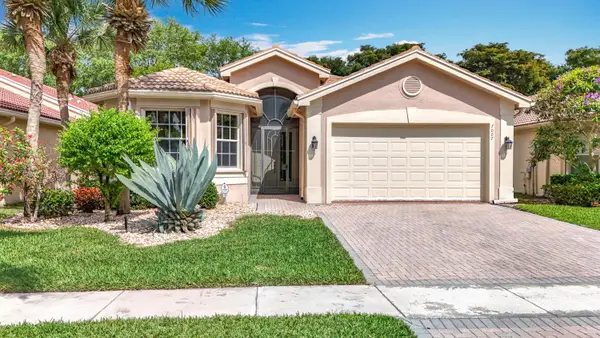 7007 Imperial Beach Circle, Delray Beach, FL 33446