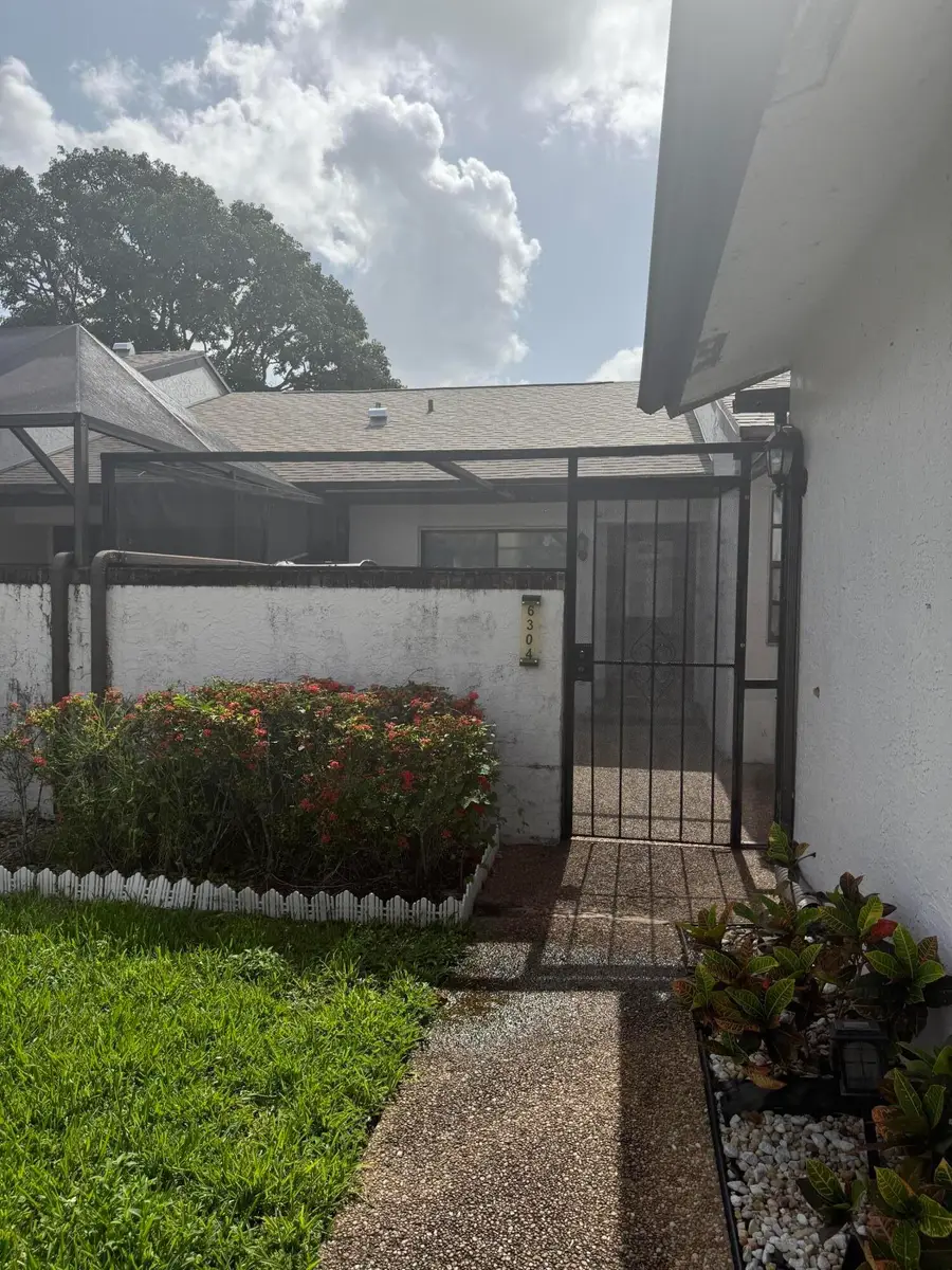 6304 Wedgewood Terrace #B8, Tamarac, FL 33321 - #2