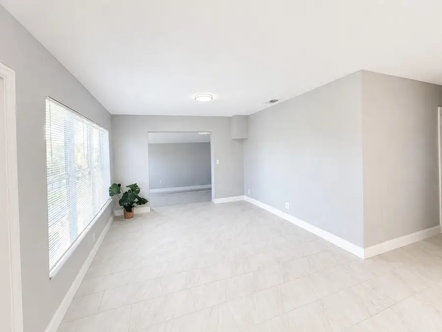 1321 W 3rd Street, Riviera Beach, FL 33404 - #3