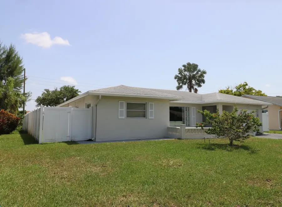 9410 NW 81st Court, Tamarac, FL 33321 - #3