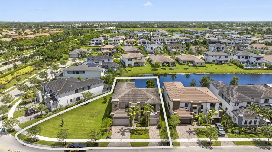 10432 N Lago Vista Circle, Parkland, FL 33076 - #2