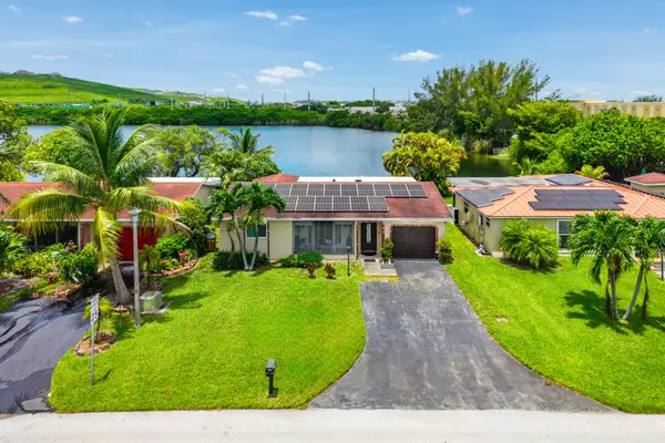 4901 NW 18th Avenue, Deerfield Beach, FL 33064