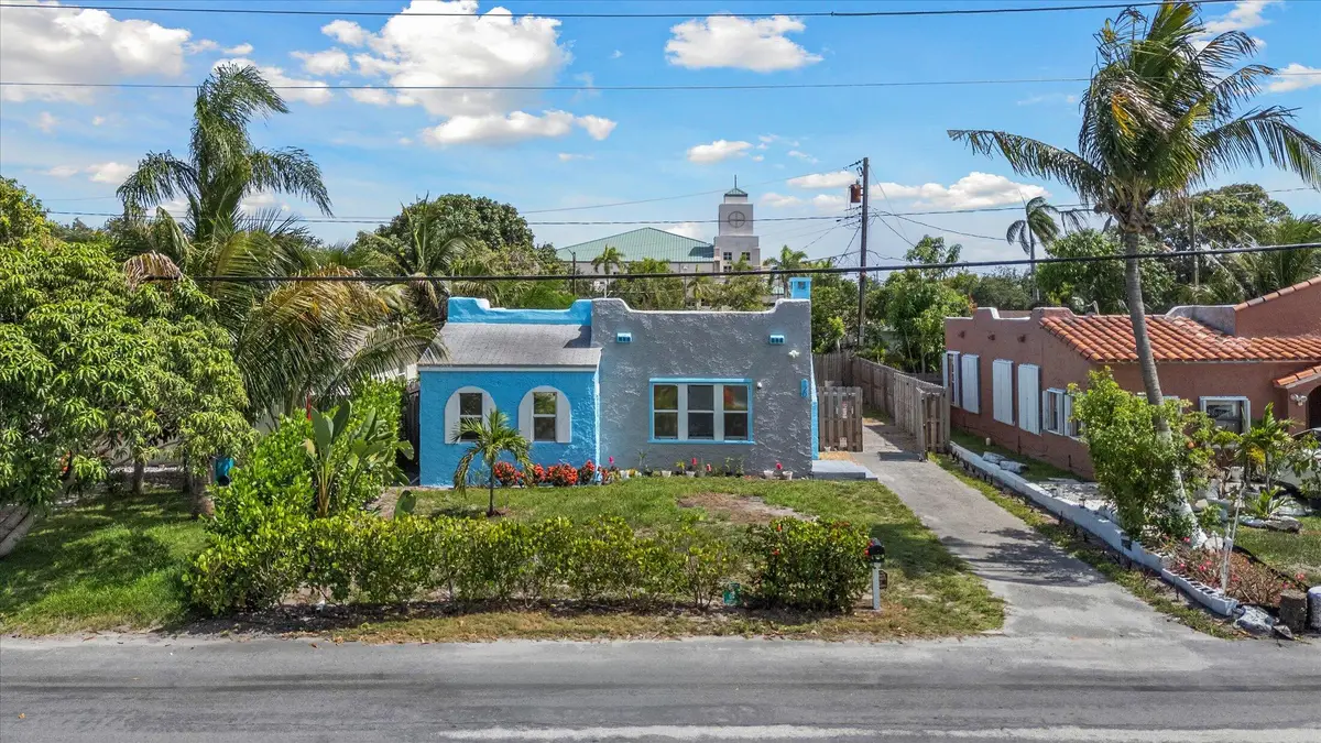 120 NW 4th Avenue, Boynton Beach, FL 33435 - #1