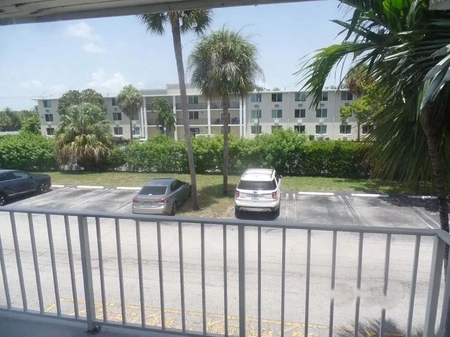 411 Executive Center Drive #210, West Palm Beach, FL 33401 - #3