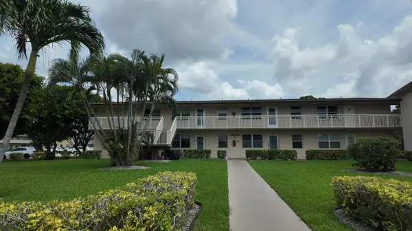 326 Chatham P #326, West Palm Beach, FL 33417