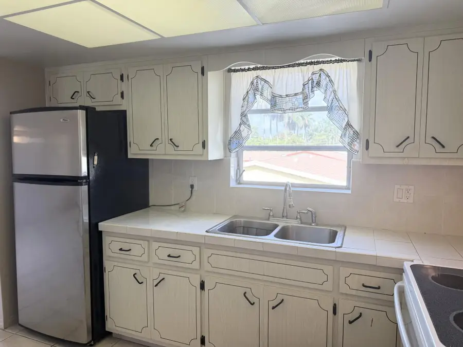 1501 E Arthur Street #9, Hollywood, FL 33020 - #3