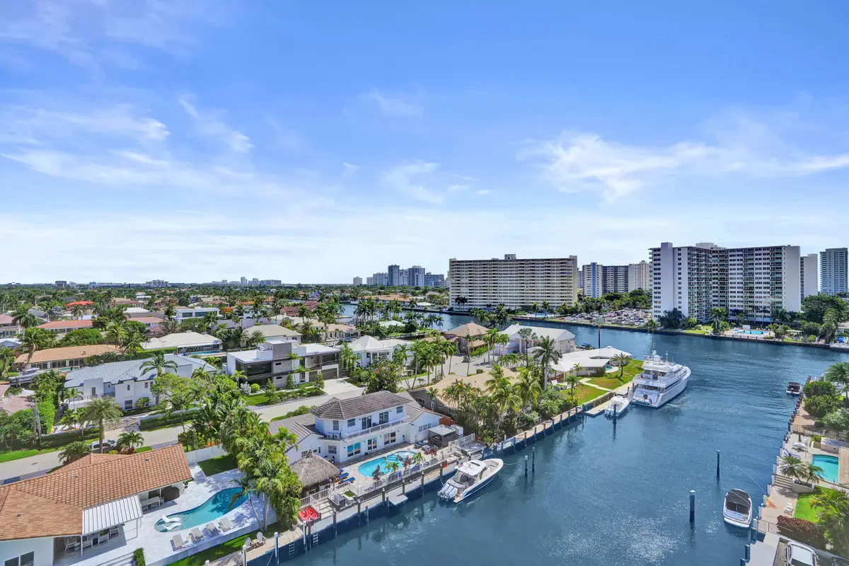 2881 NE 33rd Court #10b, Fort Lauderdale, FL 33306 - #1