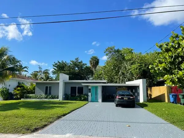 1560 NE 32nd Street, Oakland Park, FL 33334