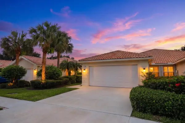 7780 Pine Island Way, West Palm Beach, FL 33411
