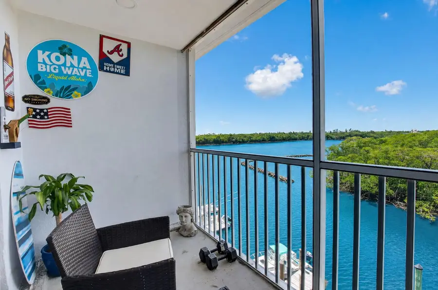 689 NE 6th Court, Boynton Beach, FL 33435 - #2