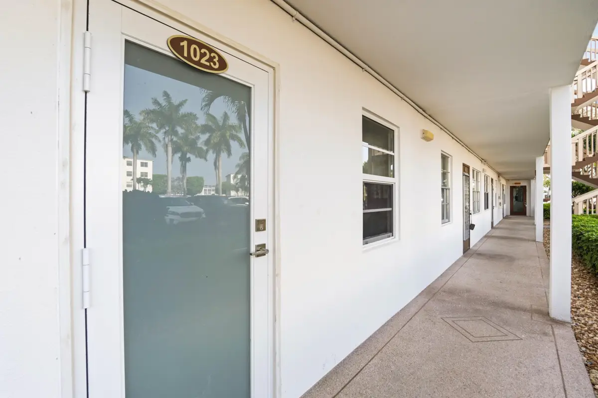 1023 Guildford #B, Boca Raton, FL 33434 - #1
