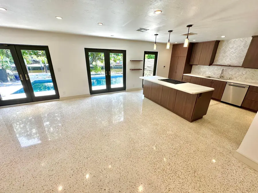 2001 N Victoria Park Road, Fort Lauderdale, FL 33305 - #2