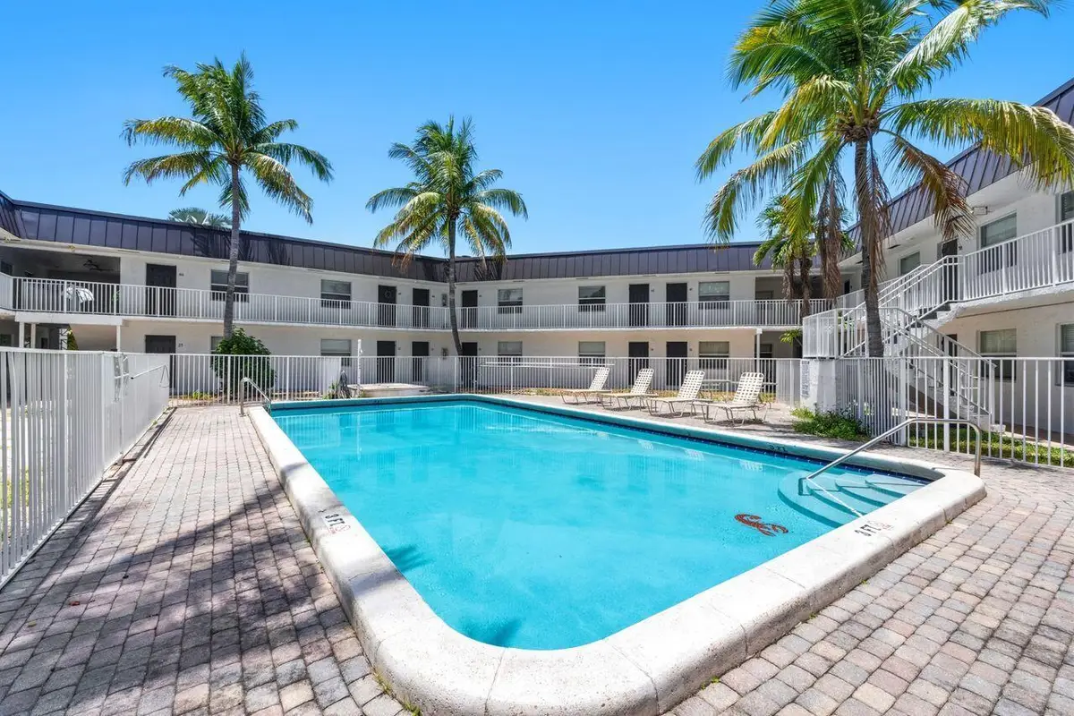 1470 N Dixie Highway #43, Fort Lauderdale, FL 33304 - #1