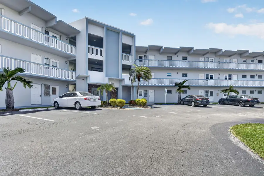 2200 Park Lane #208, Hollywood, FL 33021 - #2