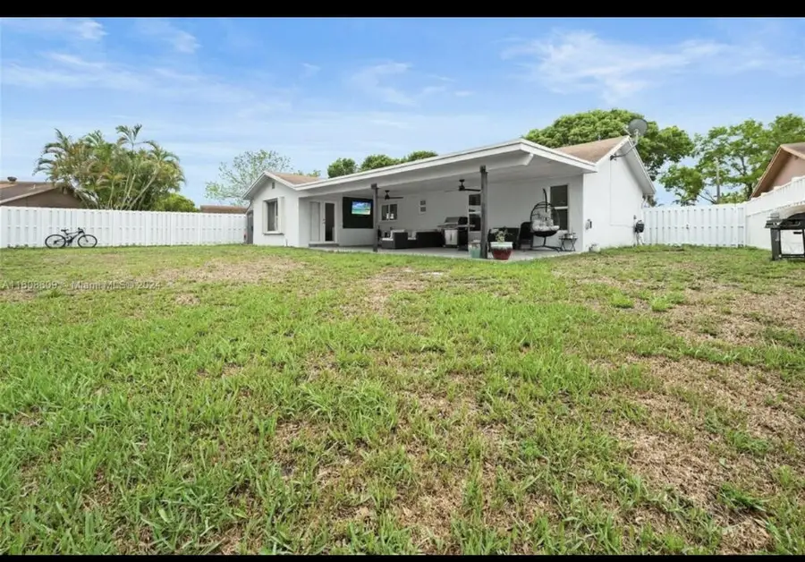 2510 NW 110th Terrace, Sunrise, FL 33322 - #2