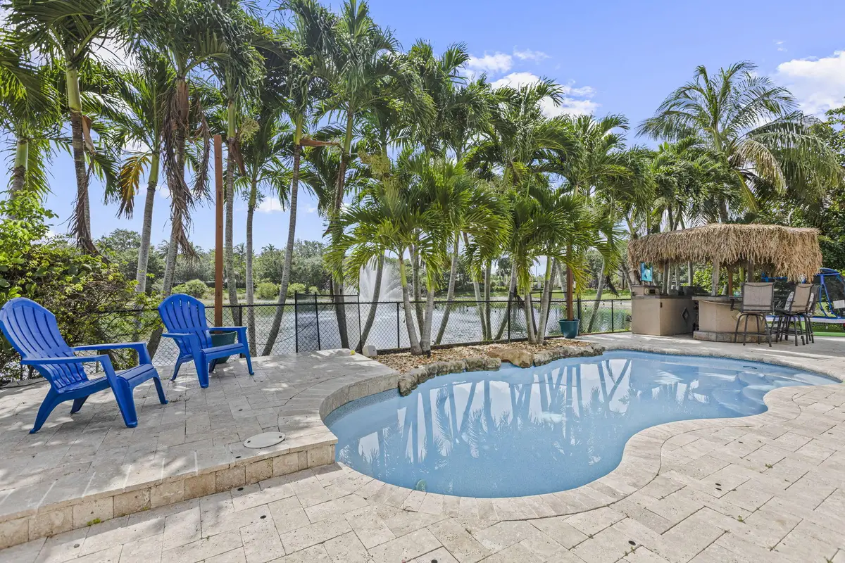 455 Cresta Circle, West Palm Beach, FL 33413 - #1