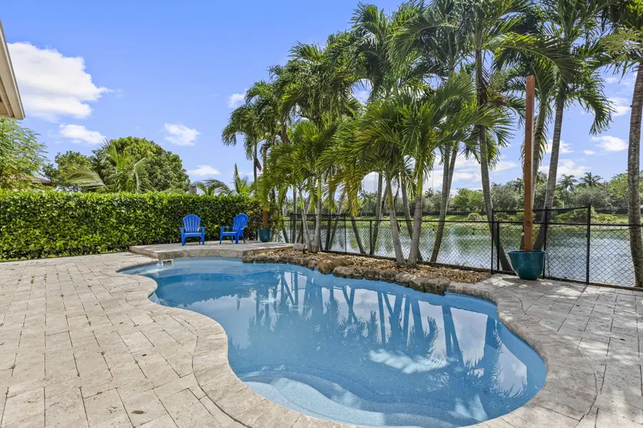 455 Cresta Circle, West Palm Beach, FL 33413 - #3
