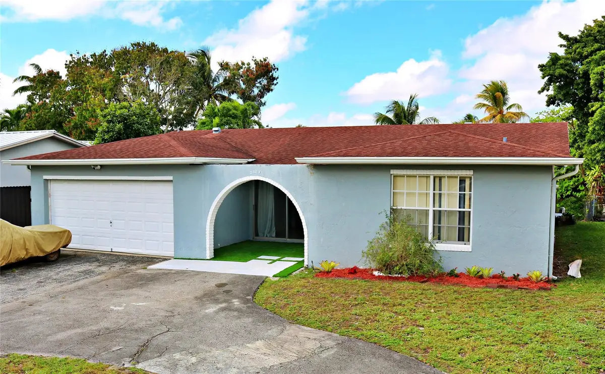 2704 Canal Road, Miramar, FL 33025 - #1