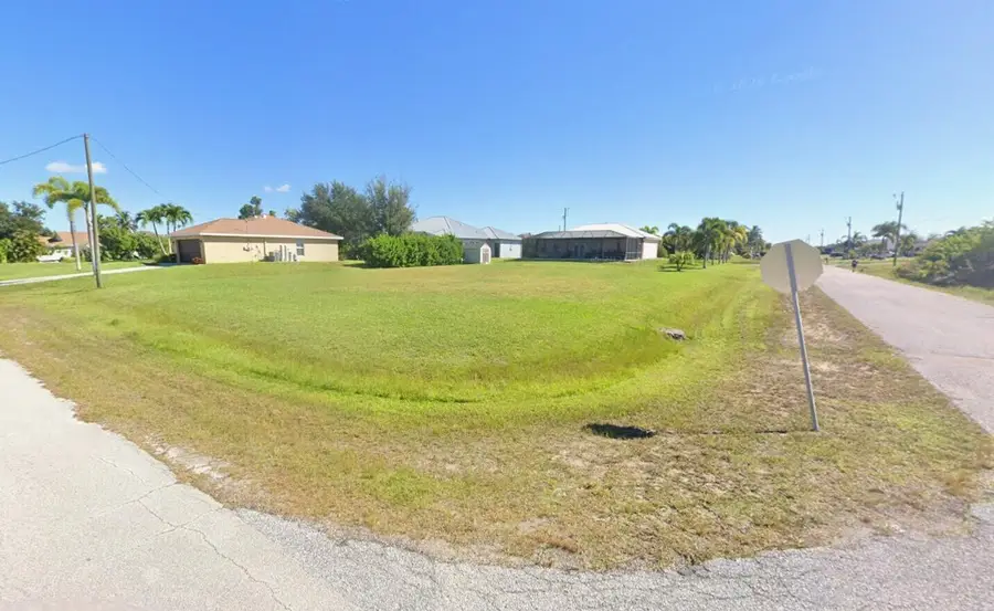 815 NW 28th Place, Cape Coral, FL 33993 - #2