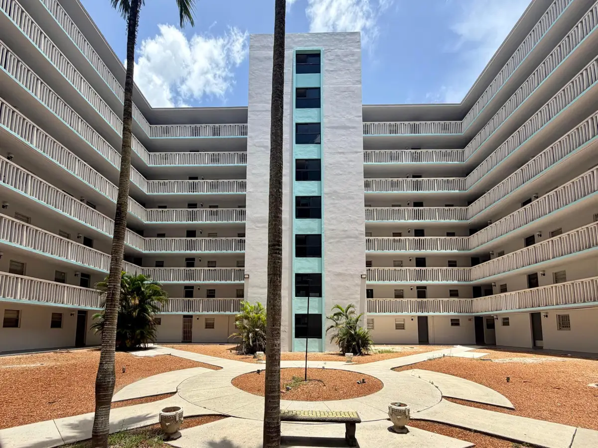 15600 NW 7th Avenue #303, Miami, FL 33169 - #1