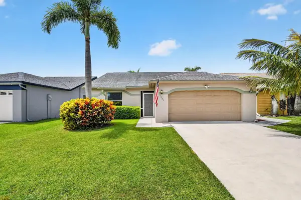 5052 Arbor Glen Circle, Lake Worth, FL 33463