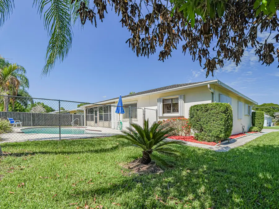 660 26th Court, Vero Beach, FL 32962 - #2