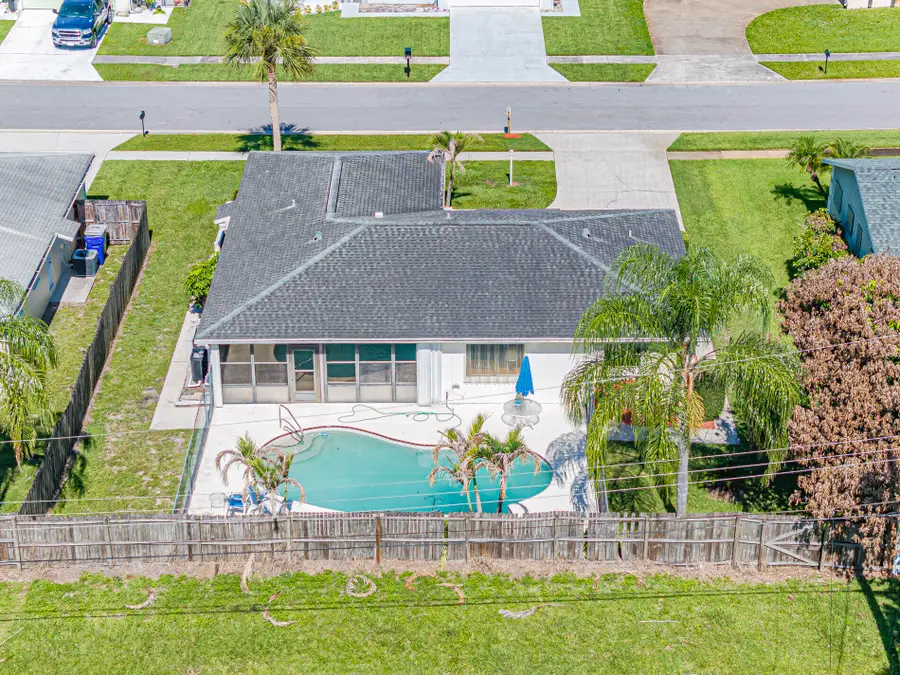 660 26th Court, Vero Beach, FL 32962 - #3