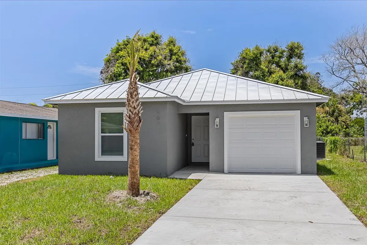 909 20th N, Fort Pierce, FL 34950 - #1