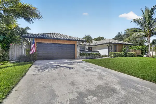 9680 NW 10th Court, Plantation, FL 33322