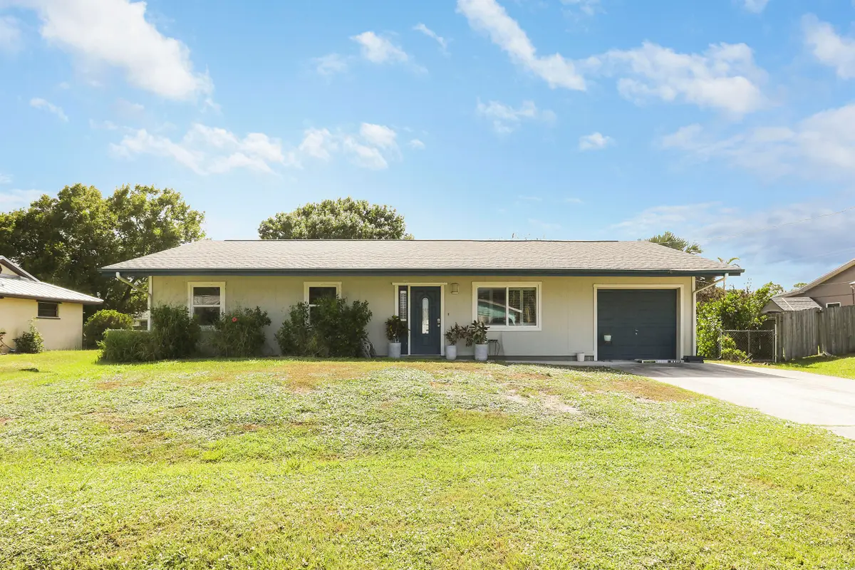 5601 Palm Drive, Fort Pierce, FL 34982 - #1