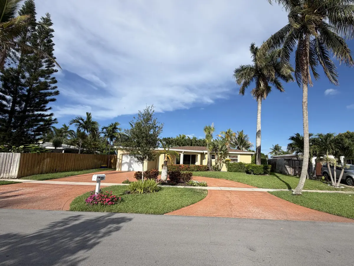 2250 NE 4th Court, Boca Raton, FL 33431 - #1