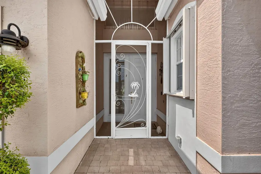 347 NW Shoreview Drive, Port Saint Lucie, FL 34986 - #2