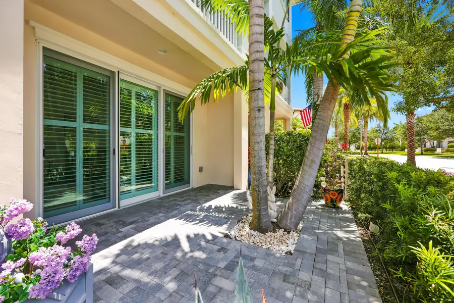 5197 Beckman Terrace, Palm Beach Gardens, FL 33418 - #3