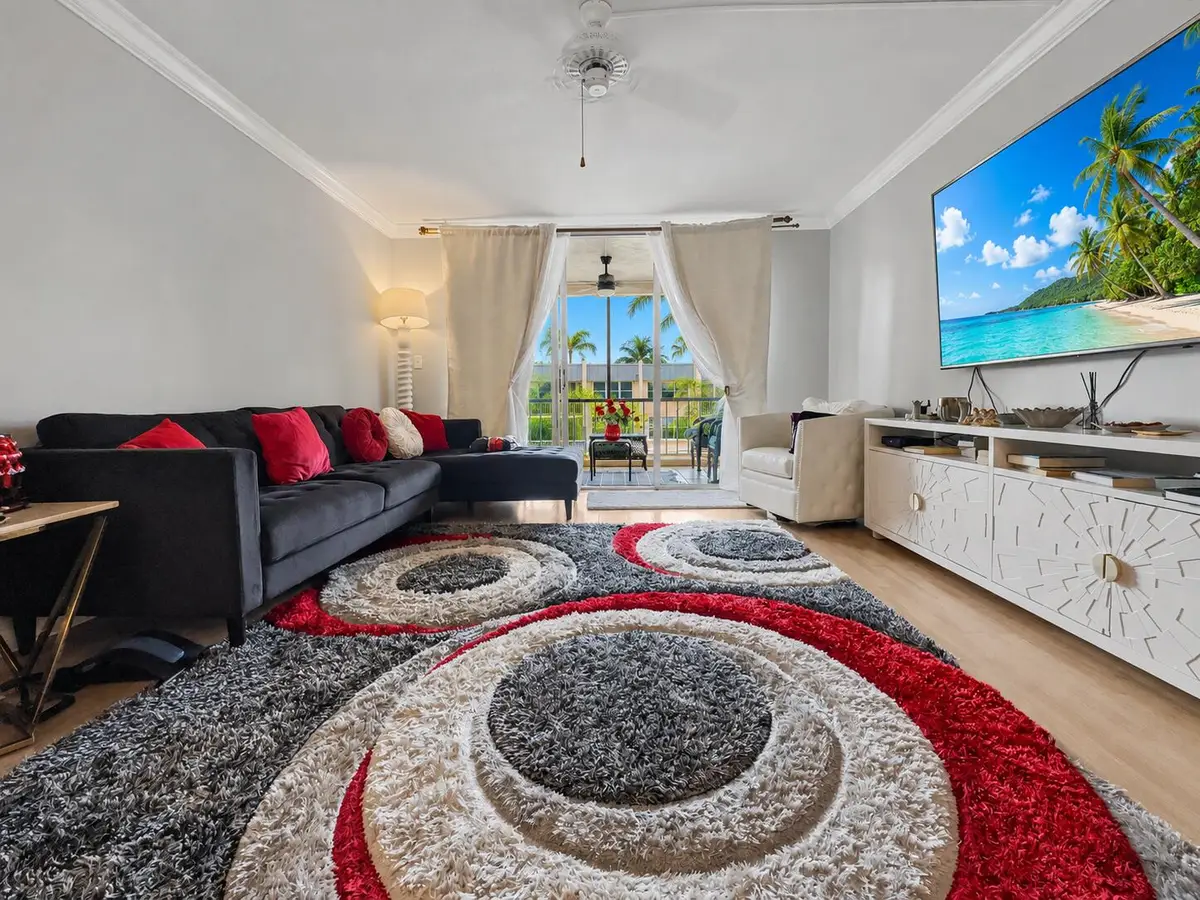 777 S Federal Highway #D302, Pompano Beach, FL 33062 - #1