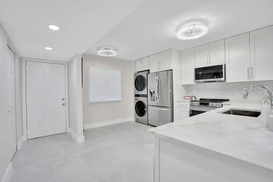 7146 Huntington Lane #402, Delray Beach, FL 33446 - #2