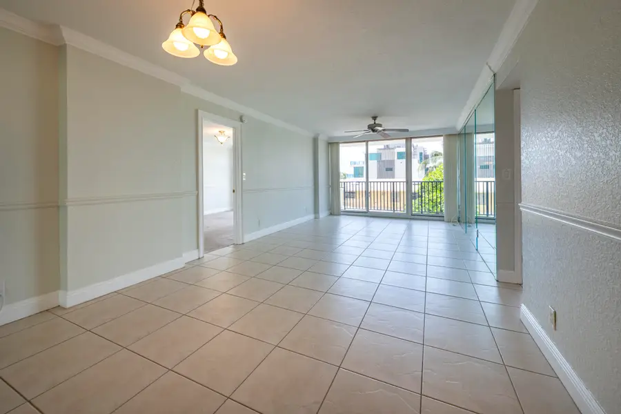 525 N Ocean Boulevard #423, Pompano Beach, FL 33062 - #3