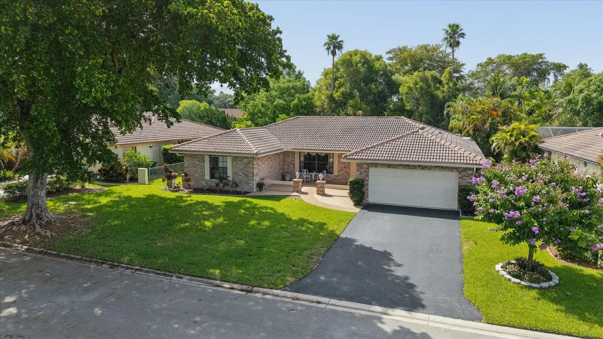 10884 NW 17th Manor, Coral Springs, FL 33071 - #1