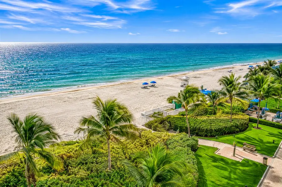 16425 Collins Avenue #818, Sunny Isles Beach, FL 33160 - #2