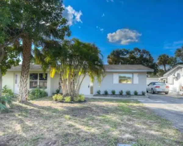 420 SE Parkway Drive, Stuart, FL 34996