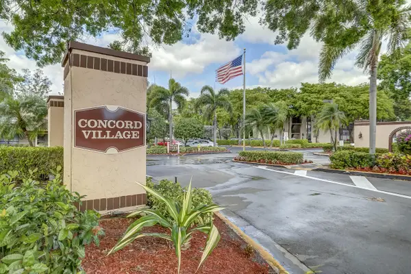 6751 N University Drive #302, Tamarac, FL 33321