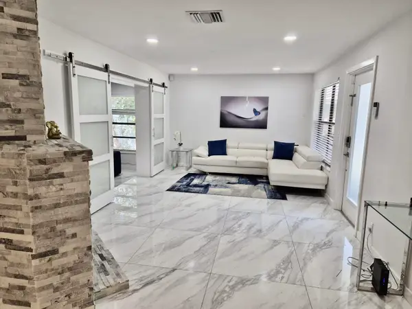 1029 Omar Road, West Palm Beach, FL 33405
