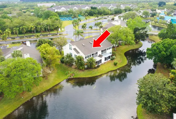 1975 Westminster Circle #4, Vero Beach, FL 32966