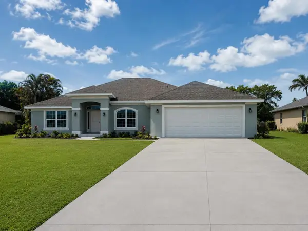373 NW Broadview Street, Port St Lucie, FL 34983