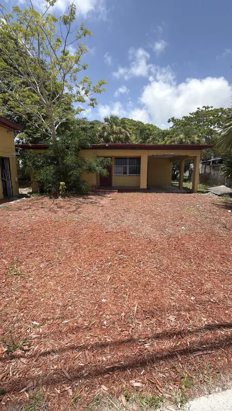 2733 President Barack Obama Highway, Riviera Beach, FL 33404 - #2